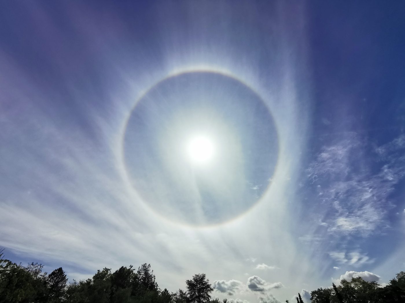 22° Halo — Light & Sky natural phenomenon