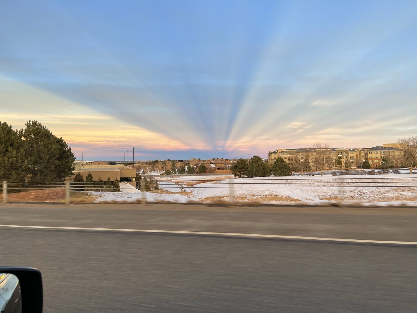 Anticrepuscular Rays — Light & Sky natural phenomenon
